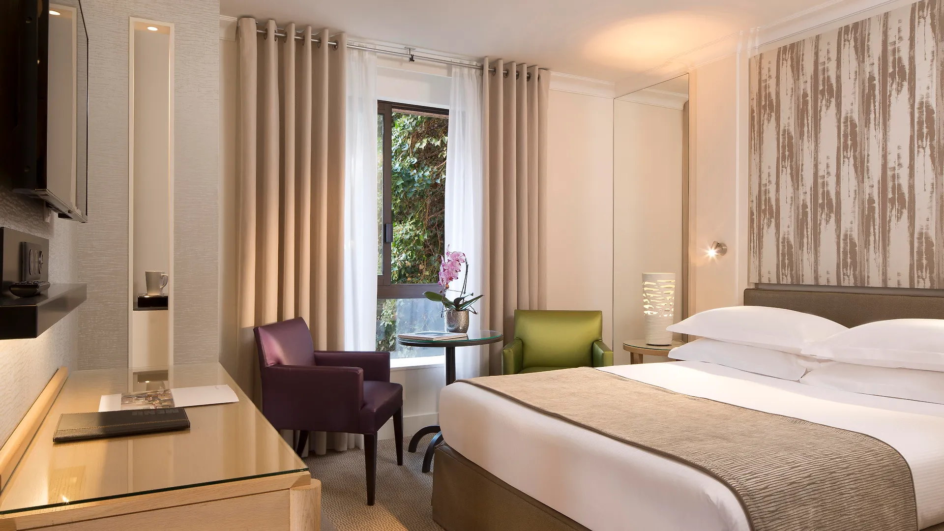 Garden-elysée Hotel