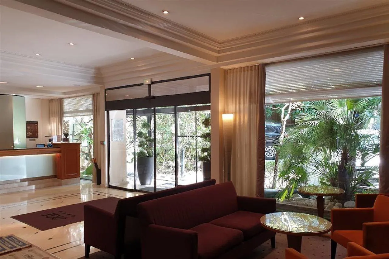 Garden-elysee Szálloda 4*
