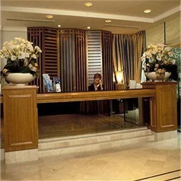 Отель Garden-elysee Париж