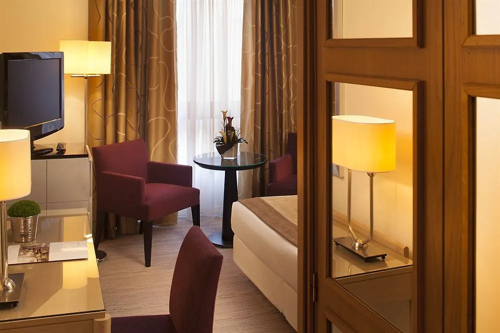 Hotel Garden-elysee Parijs
